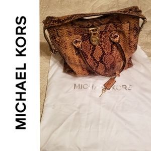 EUC Michael Kors Bag